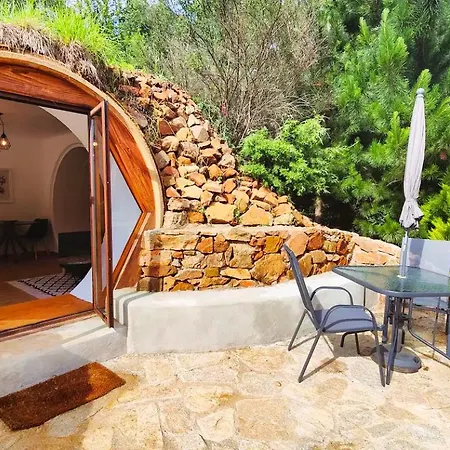 Casa Florestal - The Hobbit House Lodge