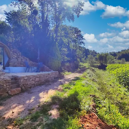 Casa Florestal - The Hobbit House *