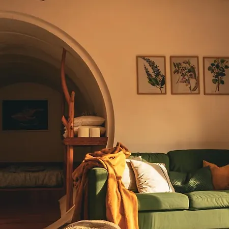 Lodge Casa Florestal - The Hobbit House Fatela