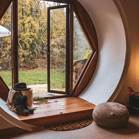 Casa Florestal - The Hobbit House *