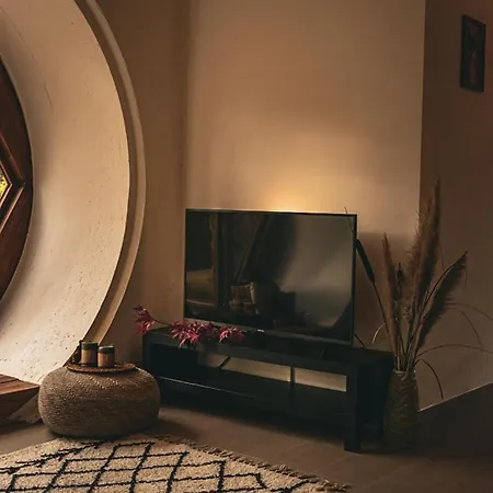 Lodge Casa Florestal - The Hobbit House *